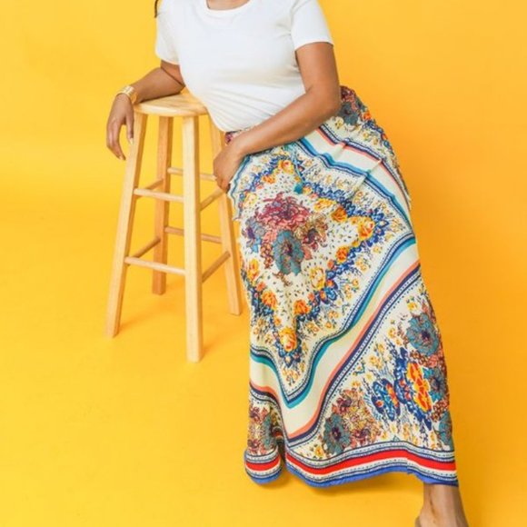 Multicolor Print Maxi Skirt - Picture 4 of 5